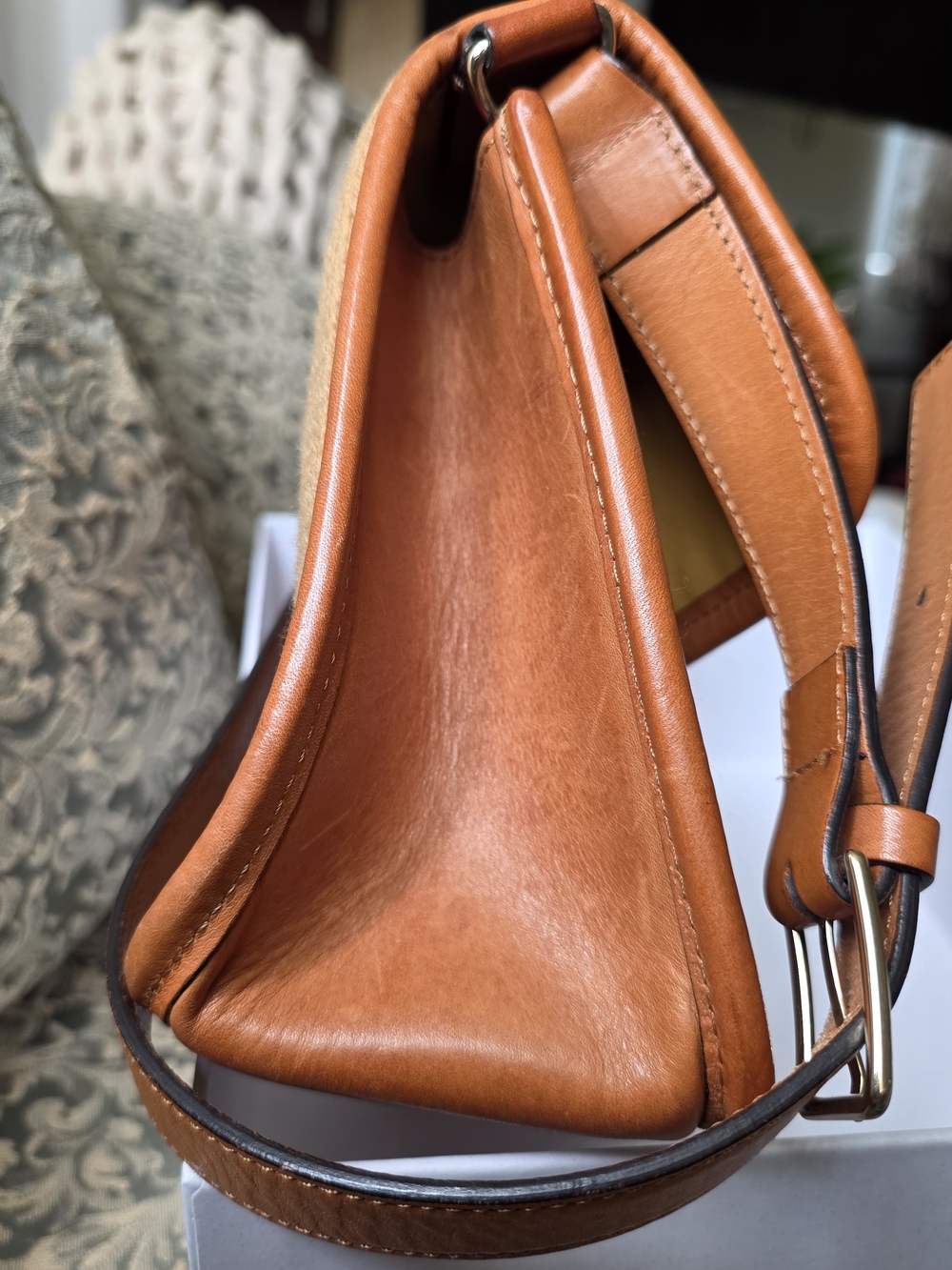 Vintage Chloé Woven Shoulder Bag with Leather Trim (And Hardware Film!) - Picture 12 of 16